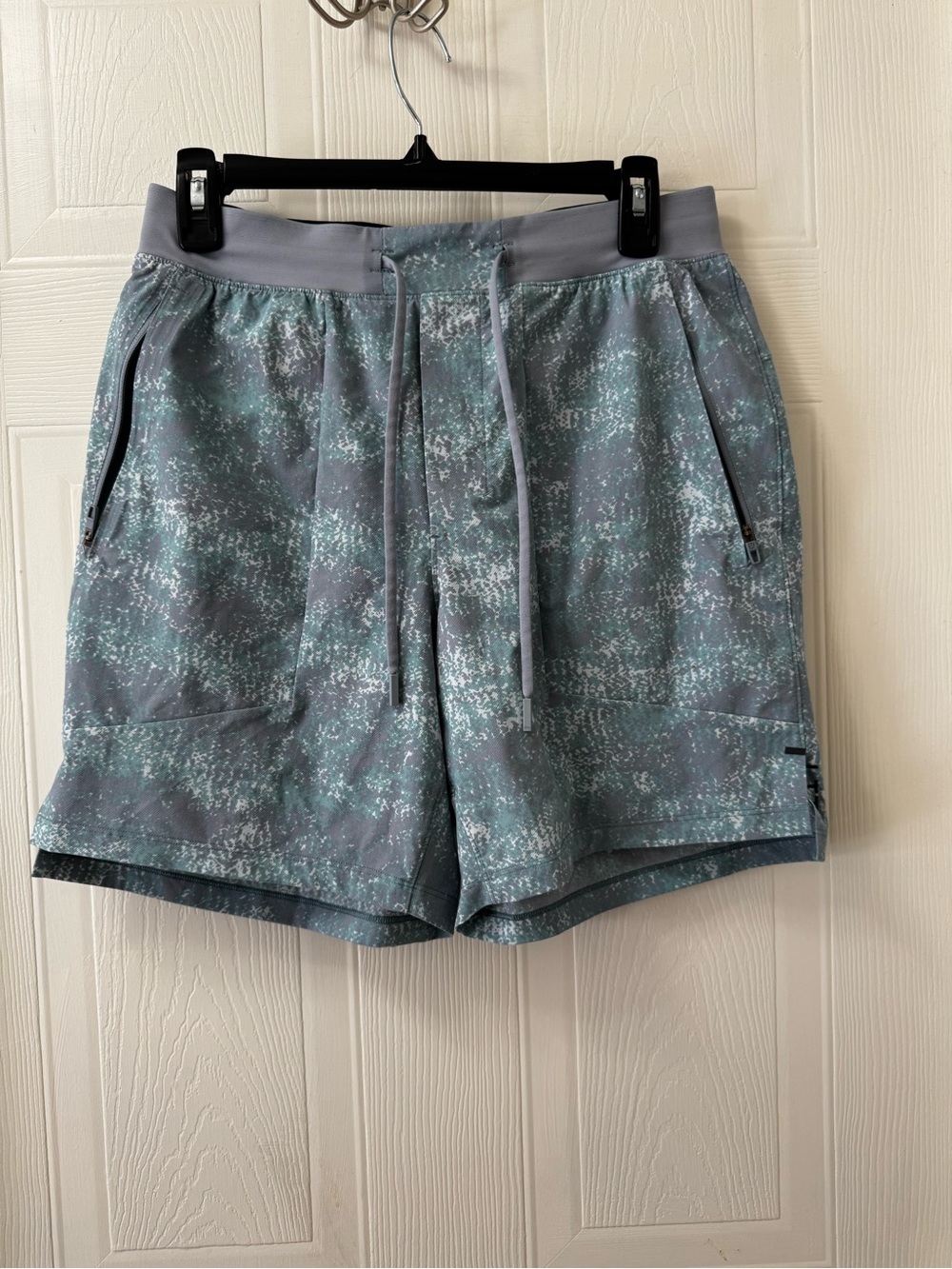 lululemon athletica Gray Teal Patterned Swim Hybrids